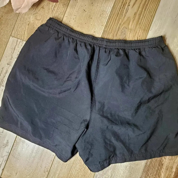 Nike Black Women's Size Medium Lightweight Running Shorts - Picture 8 of 10